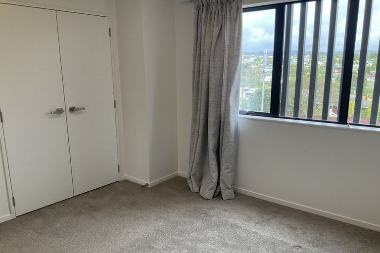 Photo of property in 9/41 Routley Drive, Glen Eden, Auckland, 0602