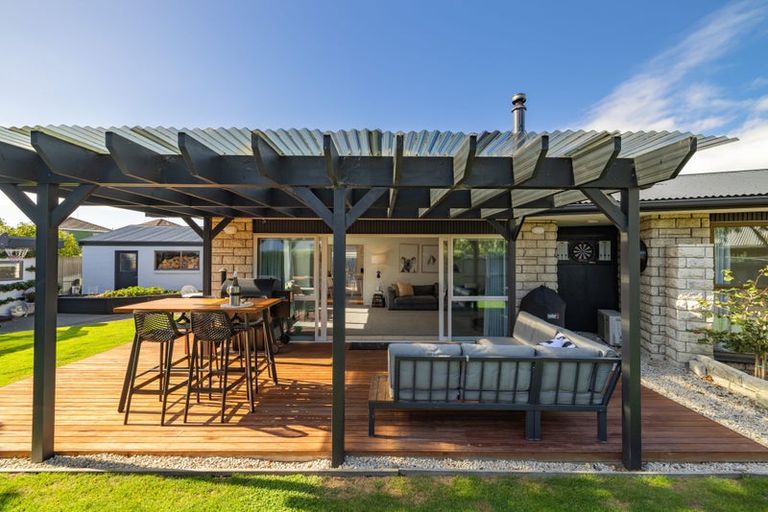 Photo of property in 7 Tahi Place, Belfast, Christchurch, 8051