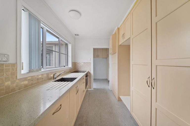 Photo of property in 39 Walters Road, Takanini, 2112