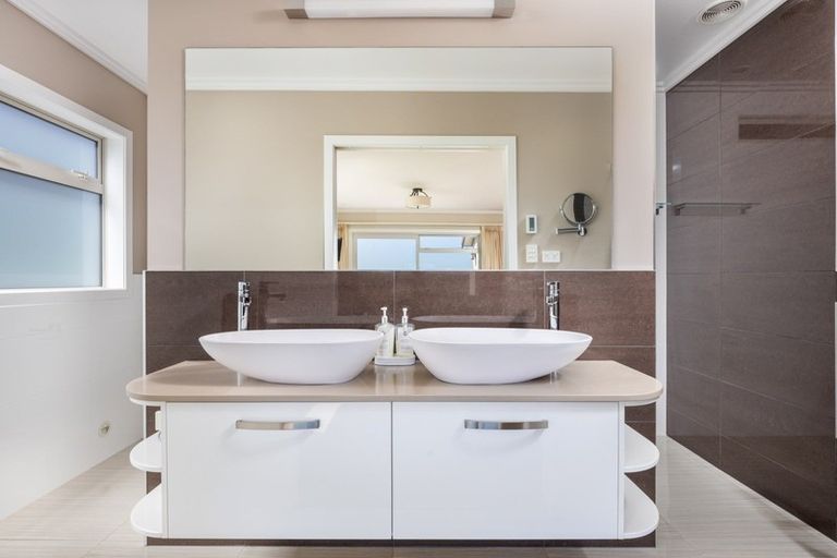 Photo of property in 123 Surrey Hill Road, Kaitake, New Plymouth, 4374