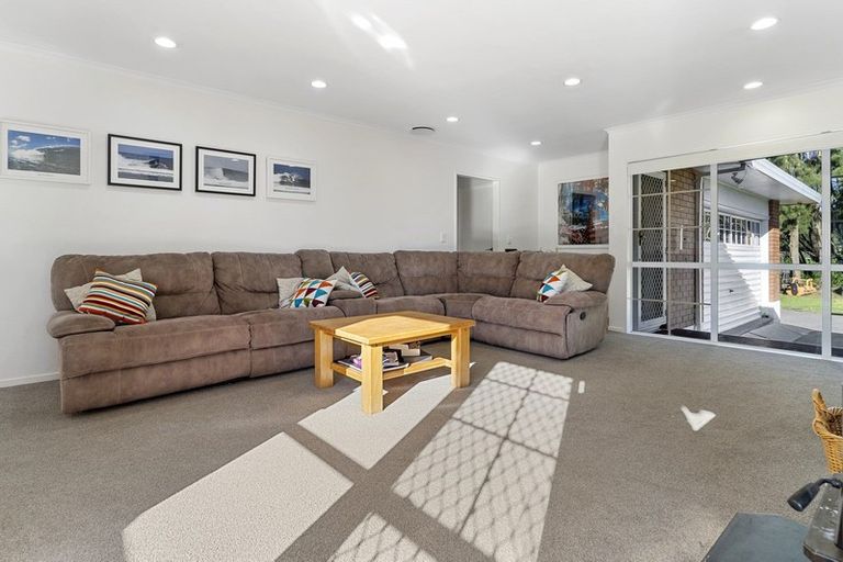 Photo of property in 151 Domain Road, Papamoa Beach, Te Puke, 3187