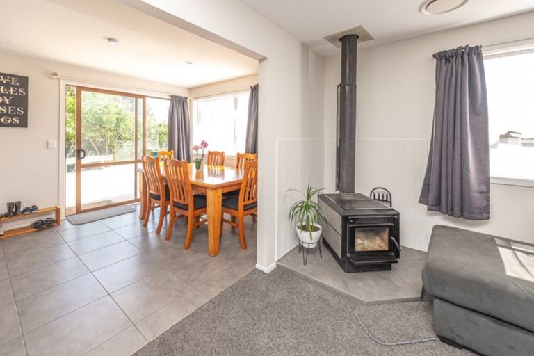 Photo of property in 33 Karamu Street, Tawhero, Whanganui, 4501