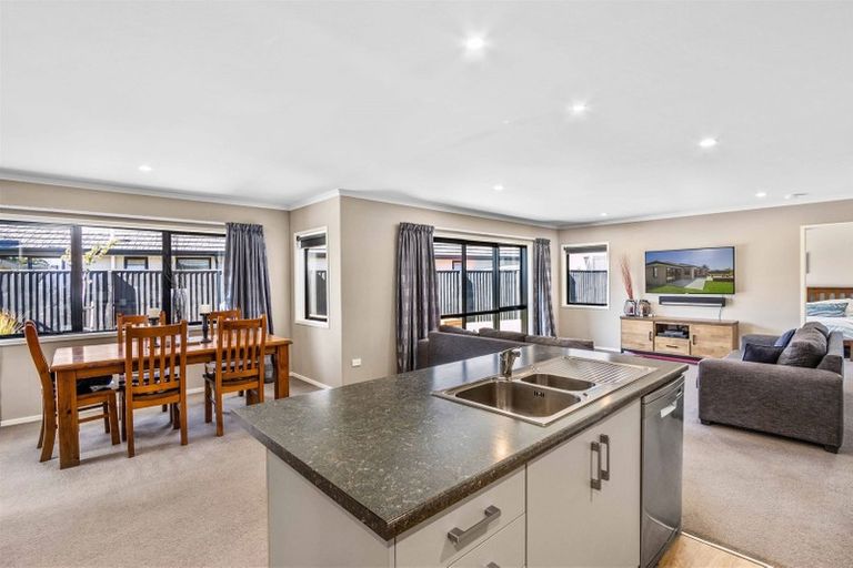 Photo of property in 16 Wootton Place, Kaiapoi, 7630