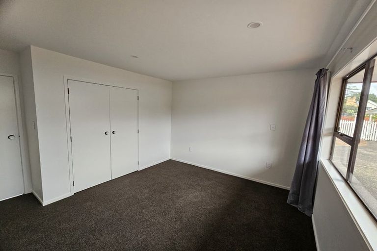 Photo of property in 1/63 Tabitha Crescent, Henderson, Auckland, 0612