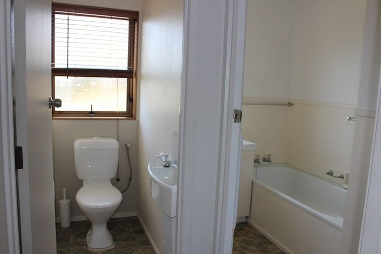 Photo of property in 1/68 Sorrel Crescent, Bucklands Beach, Auckland, 2012