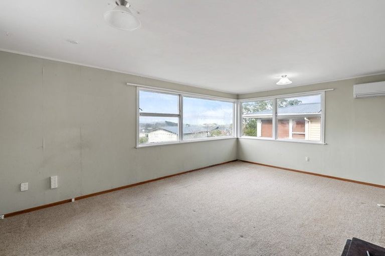 Photo of property in 4 Branscombe Street, Johnsonville, Wellington, 6037