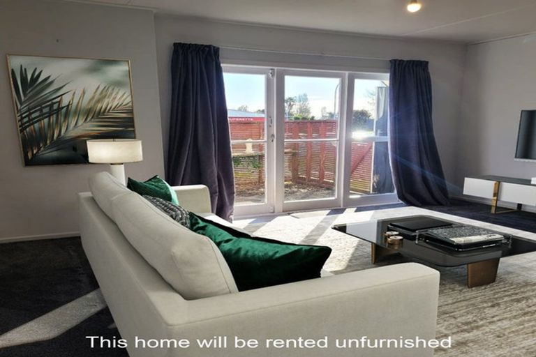 Photo of property in 11 Elm Street, Waiuku, 2123