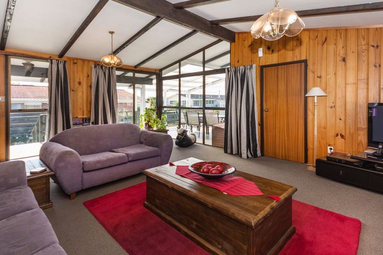 Photo of property in 168 Wellington Street, Pukekohe, 2120