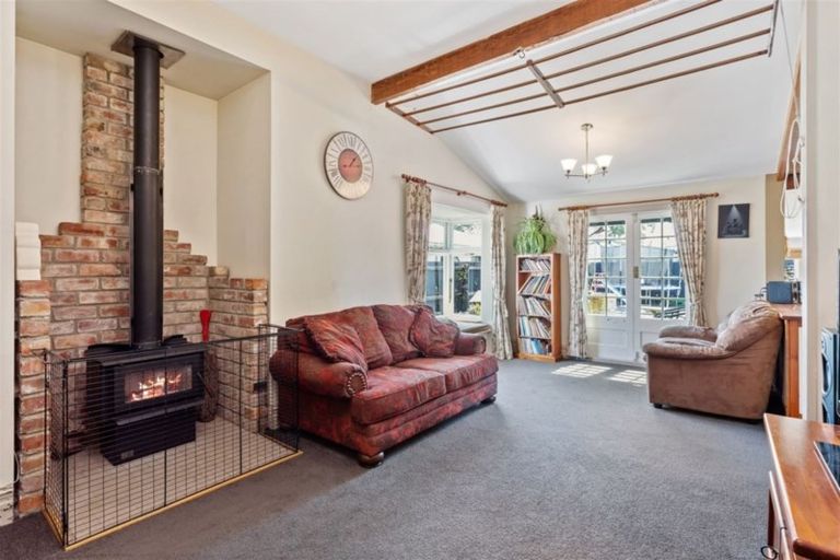 Photo of property in 46 Charles Street, Rangiora, 7400