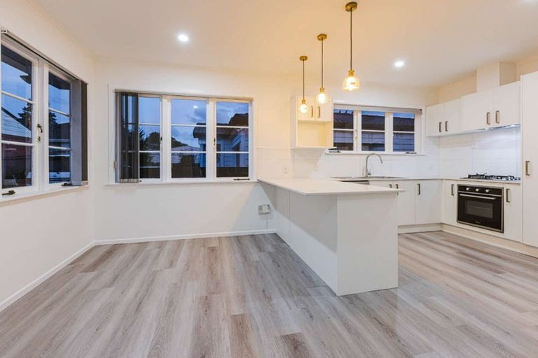 Photo of property in 45 Puriri Road, Manurewa, Auckland, 2102