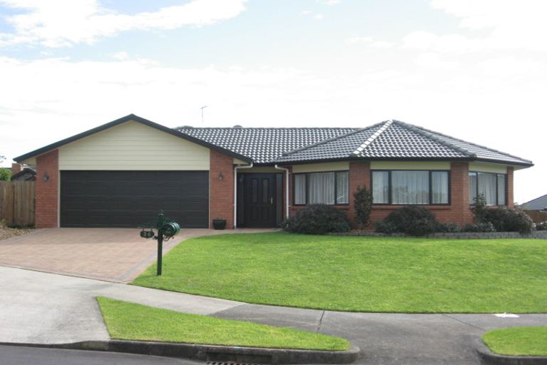 Photo of property in 26 Castlehill Court, Wattle Downs, Auckland, 2103