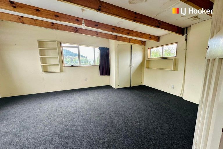 Photo of property in 111 Harbour Terrace, North Dunedin, Dunedin, 9016