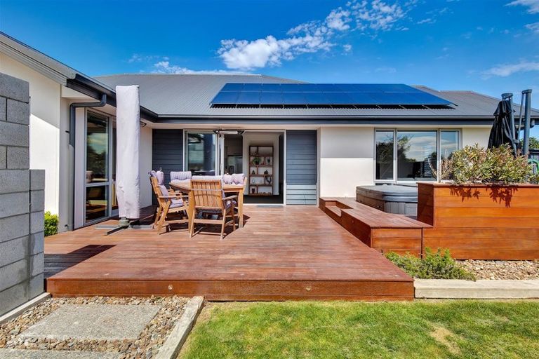 Photo of property in 8 Simms Lane, West Melton, 7618