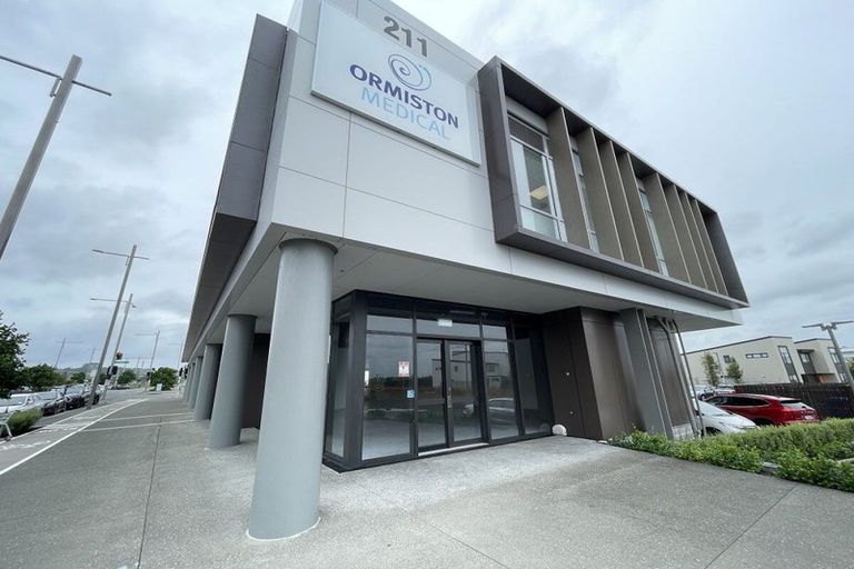 Photo of property in 1 Gallipoli Place, Flat Bush, Auckland, 2019