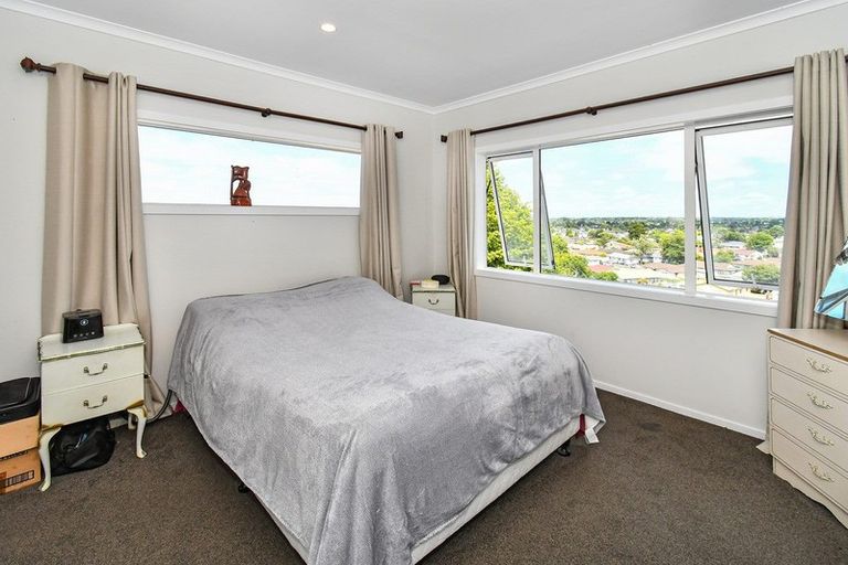 Photo of property in 159 Keri Vista Rise, Papakura, 2110