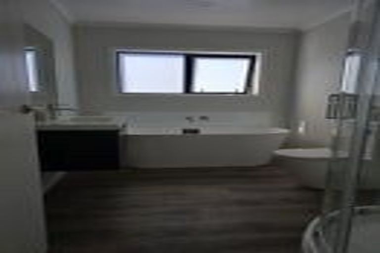 Photo of property in 19 Rotoiti Place, Paraparaumu, 5032