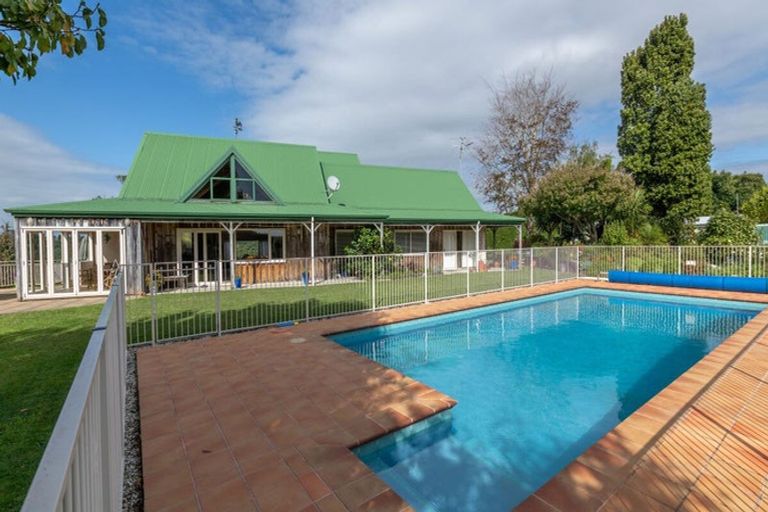 Photo of property in 168 Ongare Point Road, Tahawai, Katikati, 3170