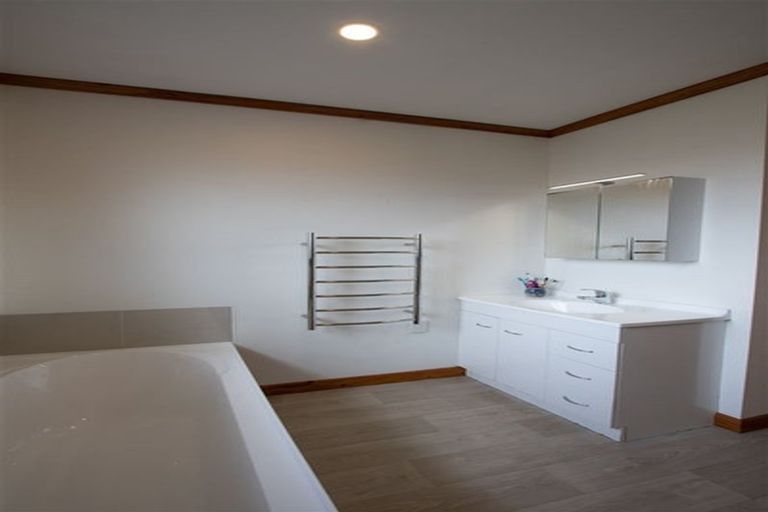 Photo of property in 210 Revell Street, Hokitika, 7810