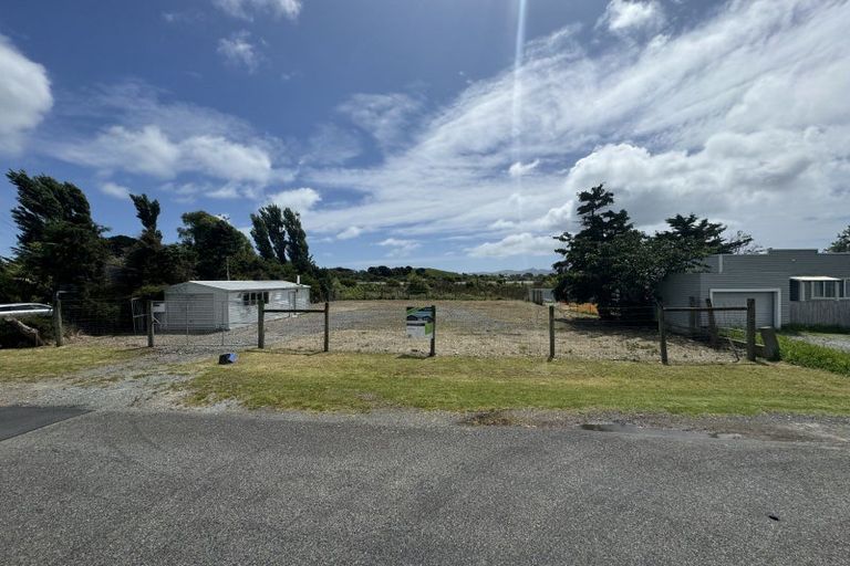 Photo of property in 65a Rata Road, Raumati Beach, Paraparaumu, 5032