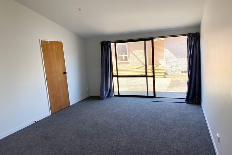 Photo of property in 29 Tenby Place, Avondale, Christchurch, 8061