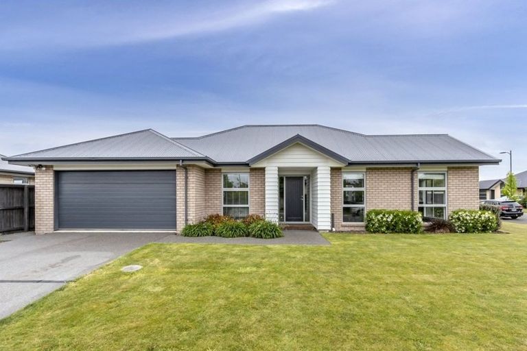 Photo of property in 13 Bellvue Drive, Prebbleton, 7604