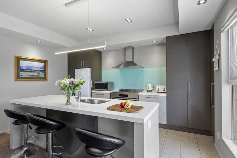 Photo of property in 10 Pemberton Drive, Darfield, 7510