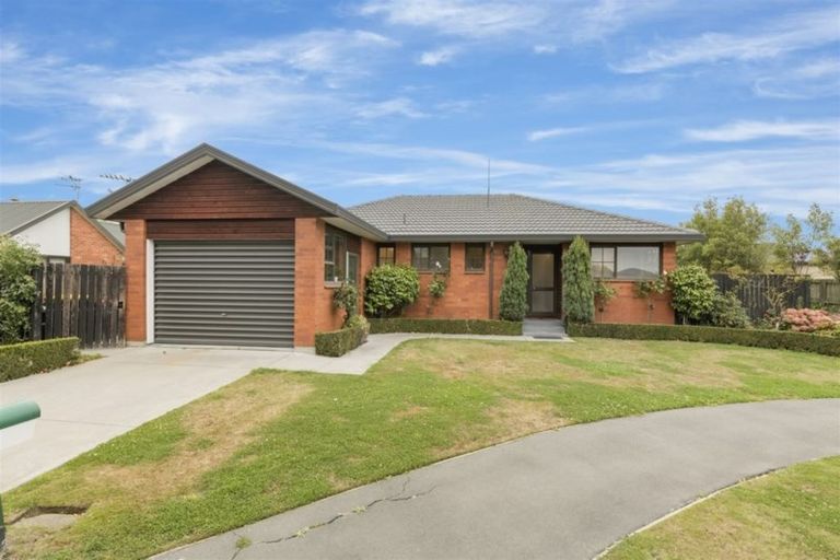 Photo of property in 1/27 Royleen Street, Casebrook, Christchurch, 8051