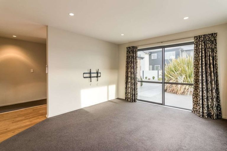 Photo of property in 9 Vittoria Lane, Pegasus, 7612