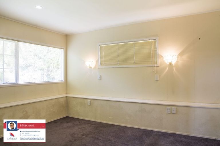 Photo of property in 2 Malters Place, Browns Bay, Auckland, 0630