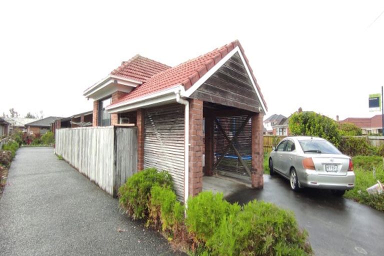 Photo of property in 2/32 Wintere Road, Papatoetoe, Auckland, 2025