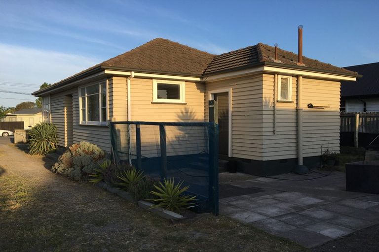 Photo of property in 11 Woodgrove Avenue, North New Brighton, Christchurch, 8083