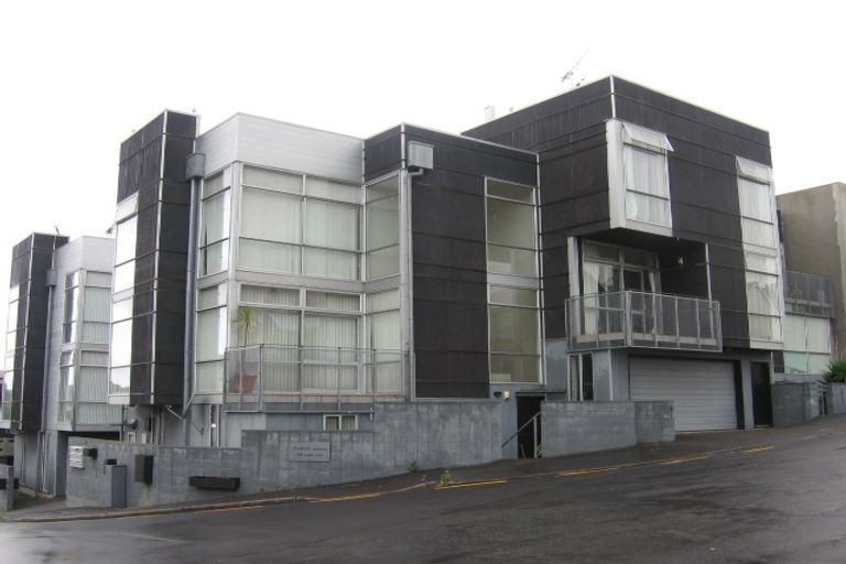 Photo of property in 2e Middle Street, Freemans Bay, Auckland, 1011