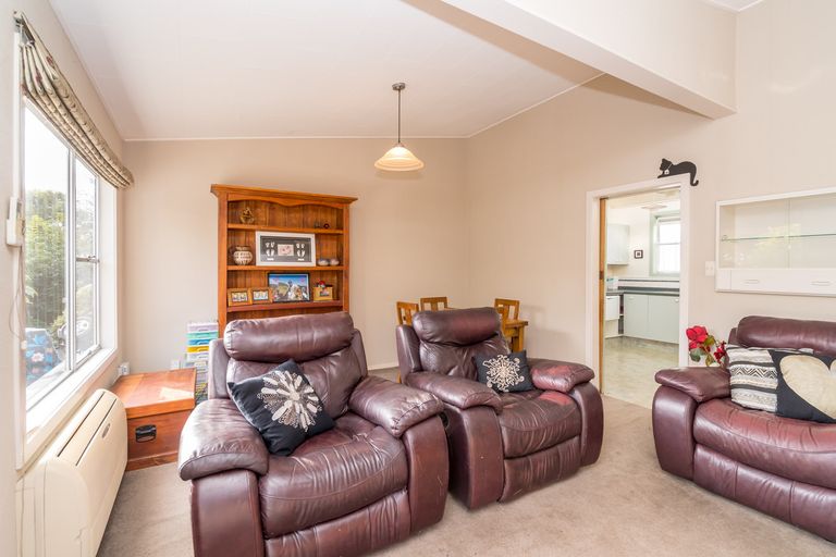 Photo of property in 42a Beach Street, Saint Clair, Dunedin, 9012