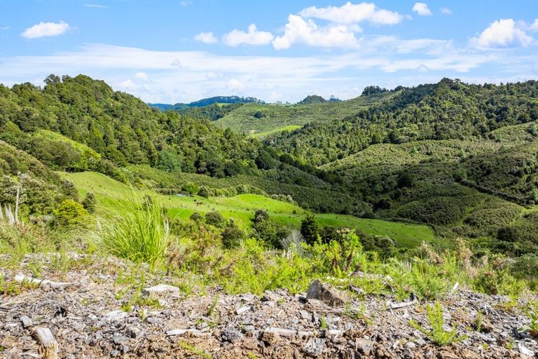 Photo of property in 709 Ahuroa Road, Puhoi, Warkworth, 0981