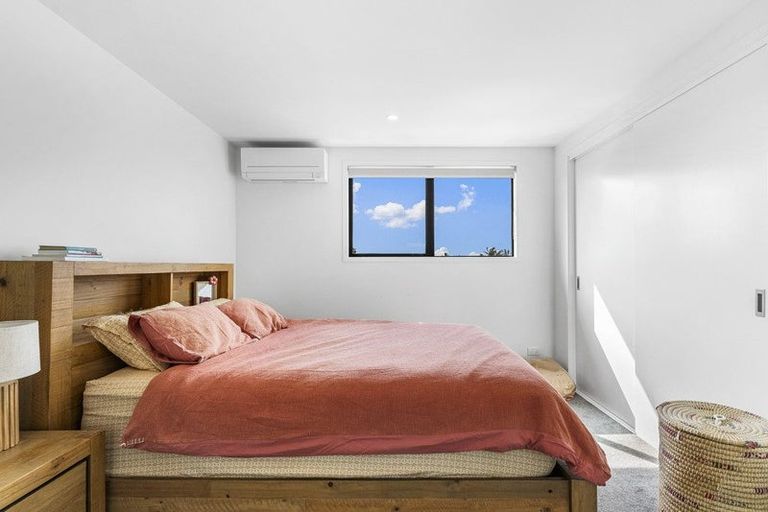 Photo of property in 8/41 Kervil Avenue, Te Atatu Peninsula, Auckland, 0610
