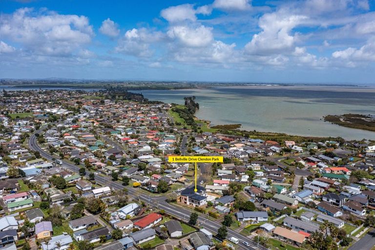 Photo of property in 1a Bellville Drive, Clendon Park, Auckland, 2103