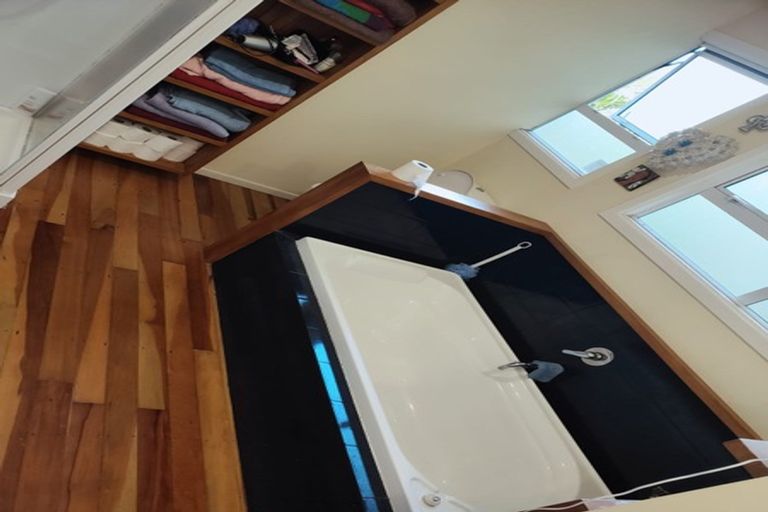 Photo of property in 28f Wallath Road, Westown, New Plymouth, 4310