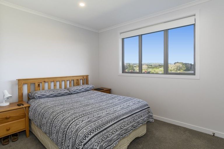 Photo of property in Waterview Estate, 86/4 Greystone Place, Omokoroa, 3114