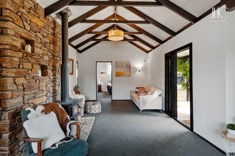 Photo of property in 30 Achil Street, Cromwell, 9310