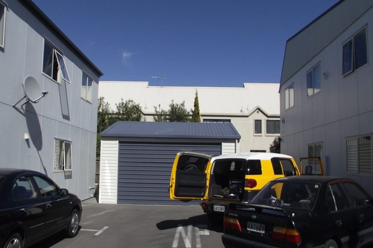 Photo of property in 91 Brockworth Place, Riccarton, Christchurch, 8011