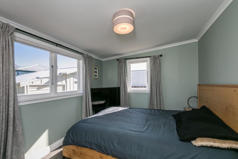 Photo of property in 150 Vigor Brown Street, Napier South, Napier, 4110