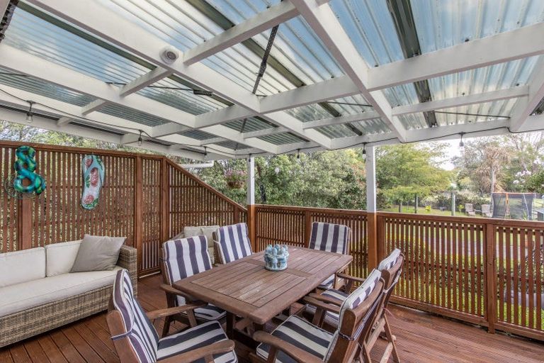 Photo of property in 112 Racecourse Road, Waipukurau, 4200