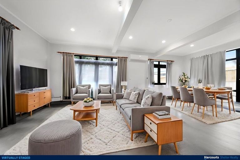 Photo of property in 51 Hindmarsh Street, Henderson, Auckland, 0612