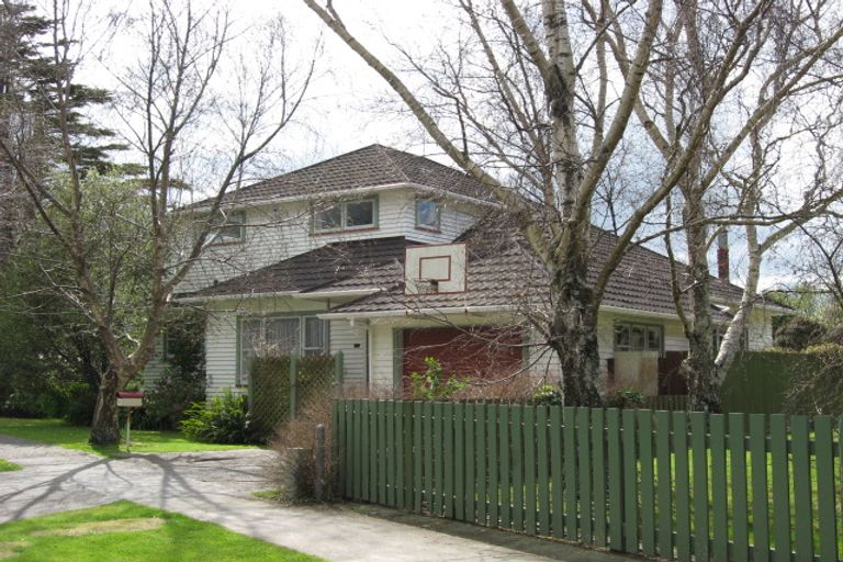 Photo of property in 1 Cleary Street, Waterloo, Lower Hutt, 5011