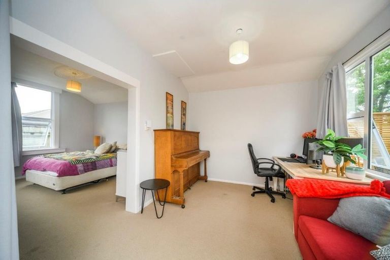 Photo of property in 406 Ruahine Street, Terrace End, Palmerston North, 4410