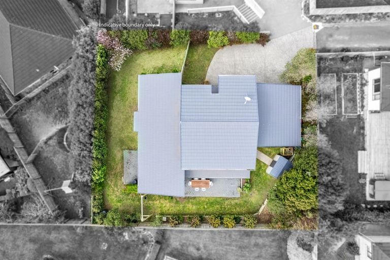 Photo of property in 31 Te Puia Drive, Aotea, Porirua, 5024