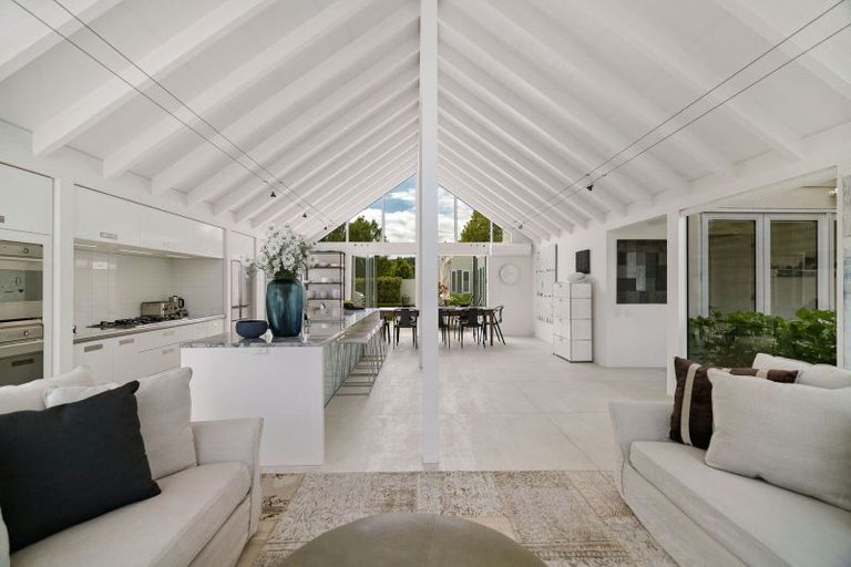 Photo of property in 29 Waimana Place, Wanaka, 9305