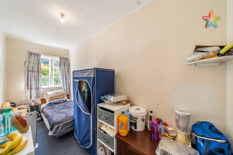 Photo of property in 75 Raukawa Street, Stokes Valley, Lower Hutt, 5019