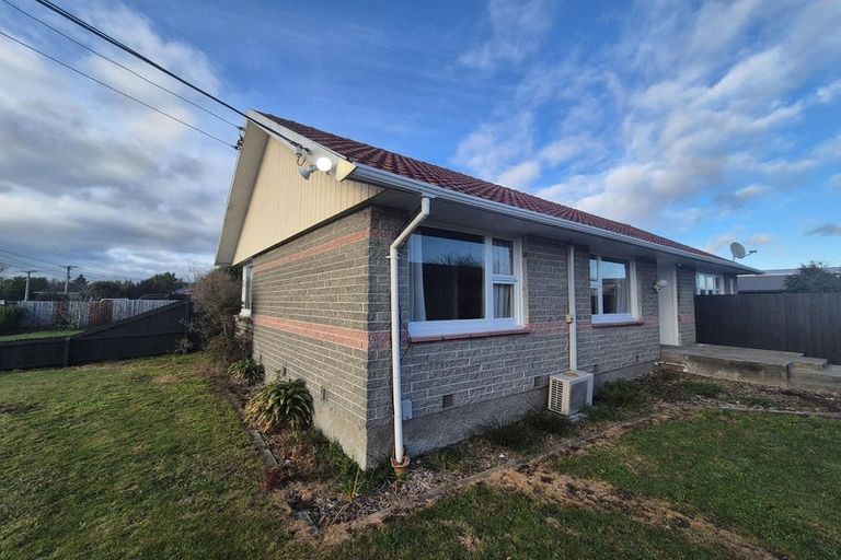 Photo of property in 6 Wimborne Crescent, Aranui, Christchurch, 8061