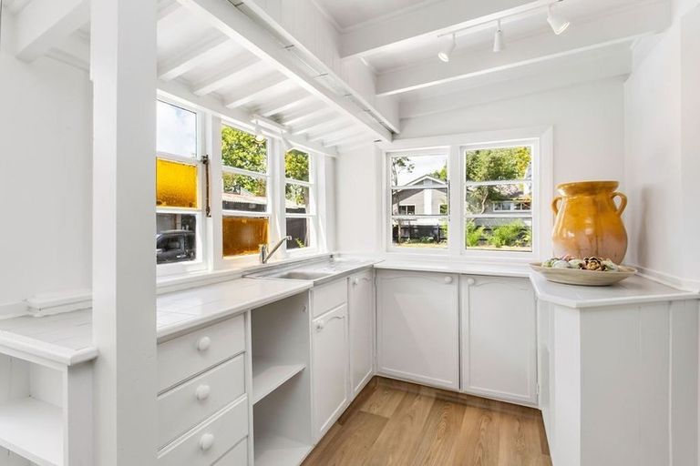 Photo of property in 18 Thornton Street, Mairehau, Christchurch, 8013